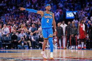 连续第76场20+！亚历山大三节17中10拿到21分3板7助1断