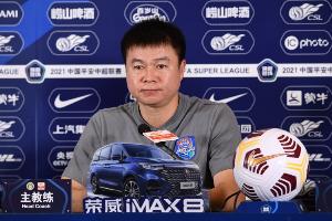 唐田：于根伟在中国教练中是为数不多有风骨有坚持的教练