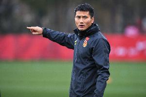 鲁媒：国足已在备战2030年世界杯道路上迟到，需邵佳一努力弥补