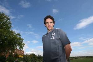 哈格里夫斯：阿森纳目前的确处于争冠有利位置，但曼城正悄然逼近