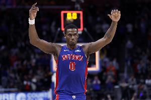 22岁前20+20板场次榜单：奥尼尔11次居首 杜伦4次追平庄神并列第3