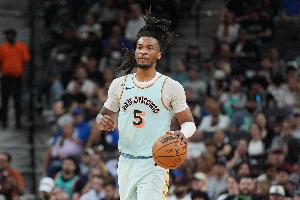 刺记：赢球核心原因在于后卫线的篮板表现 卡斯尔的控卫能力很棒