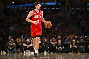 打得可以！谢泼德10中6&4记三分拿下16分6助1断 正负值+8