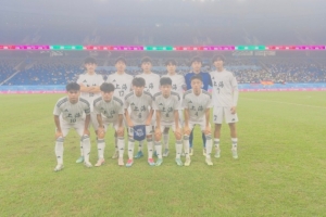 东体谈全运会上海男足逆转新疆：队员盛赞徐根宝关键时刻“敲打”