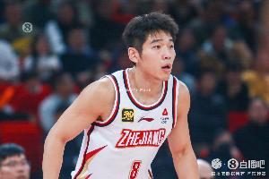 几乎打满全场！陆文博11中4拿到11分1助2断 8板全队最高