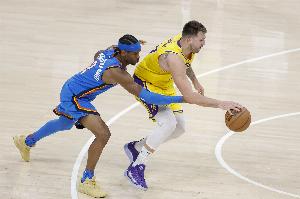 湖人VS雷霆首发出炉：东契奇&里夫斯率队大战亚历山大&霍姆格伦