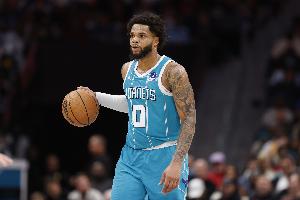 不准！迈尔斯·布里奇斯19中7得20分6板6助1断 三分10中2