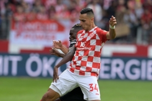 TA：埃尔加齐打赢了与美因茨的官司，此前他因支持巴勒斯坦遭解雇