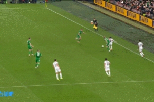 葡萄牙险些再丢一球！爱尔兰快速反击，击中立柱